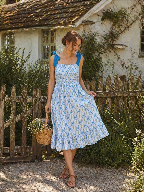 Abby & Evie Dresses & Skirts - Cottagecore Blue Floral Bow Strap Smocked Dress Size L Abby & Evie Midi Sundress